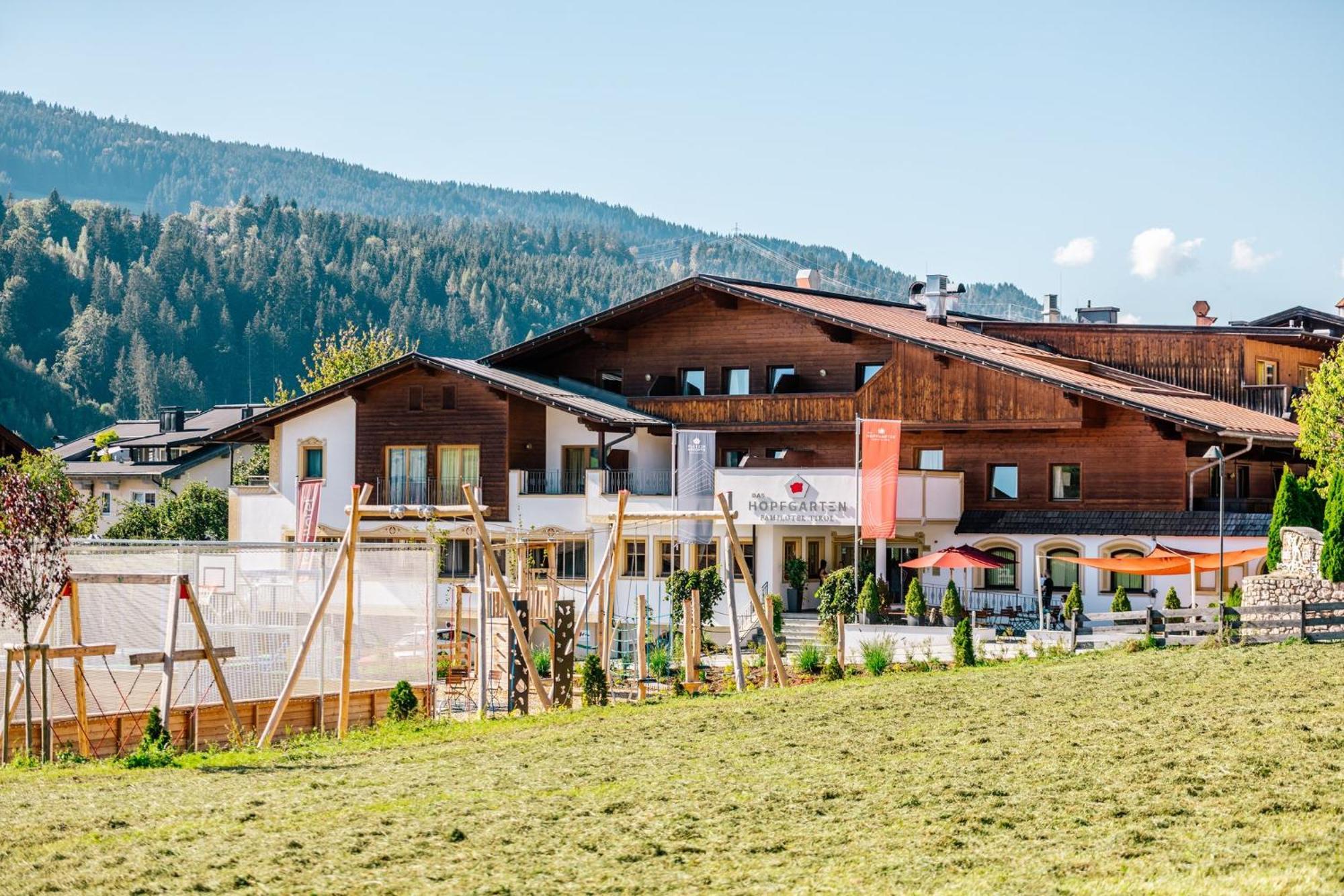 Das Hopfgarten Familotel Tirol Хопфгартен-им-Бриксенталь Экстерьер фото