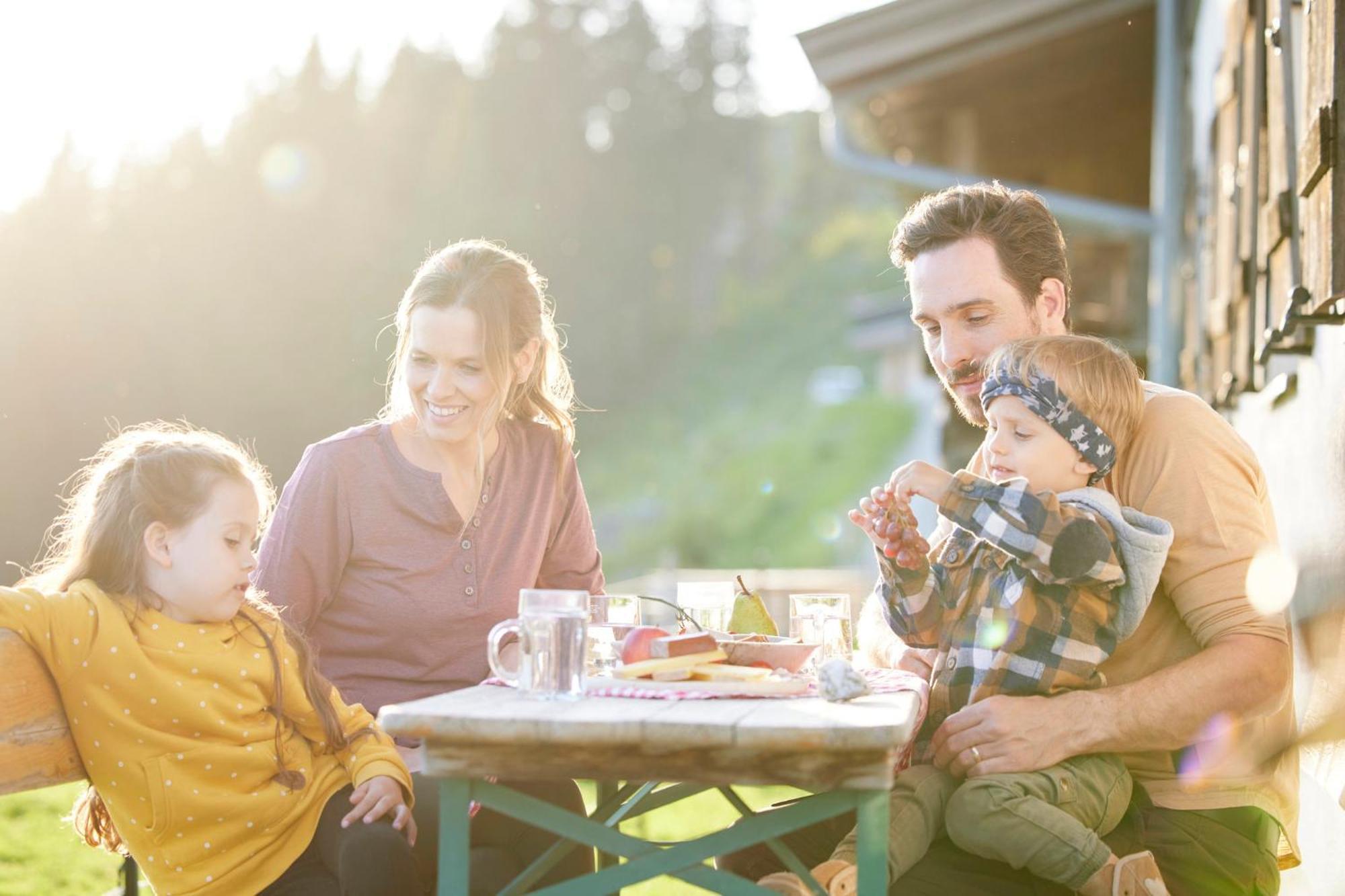 Das Hopfgarten Familotel Tirol Хопфгартен-им-Бриксенталь Экстерьер фото