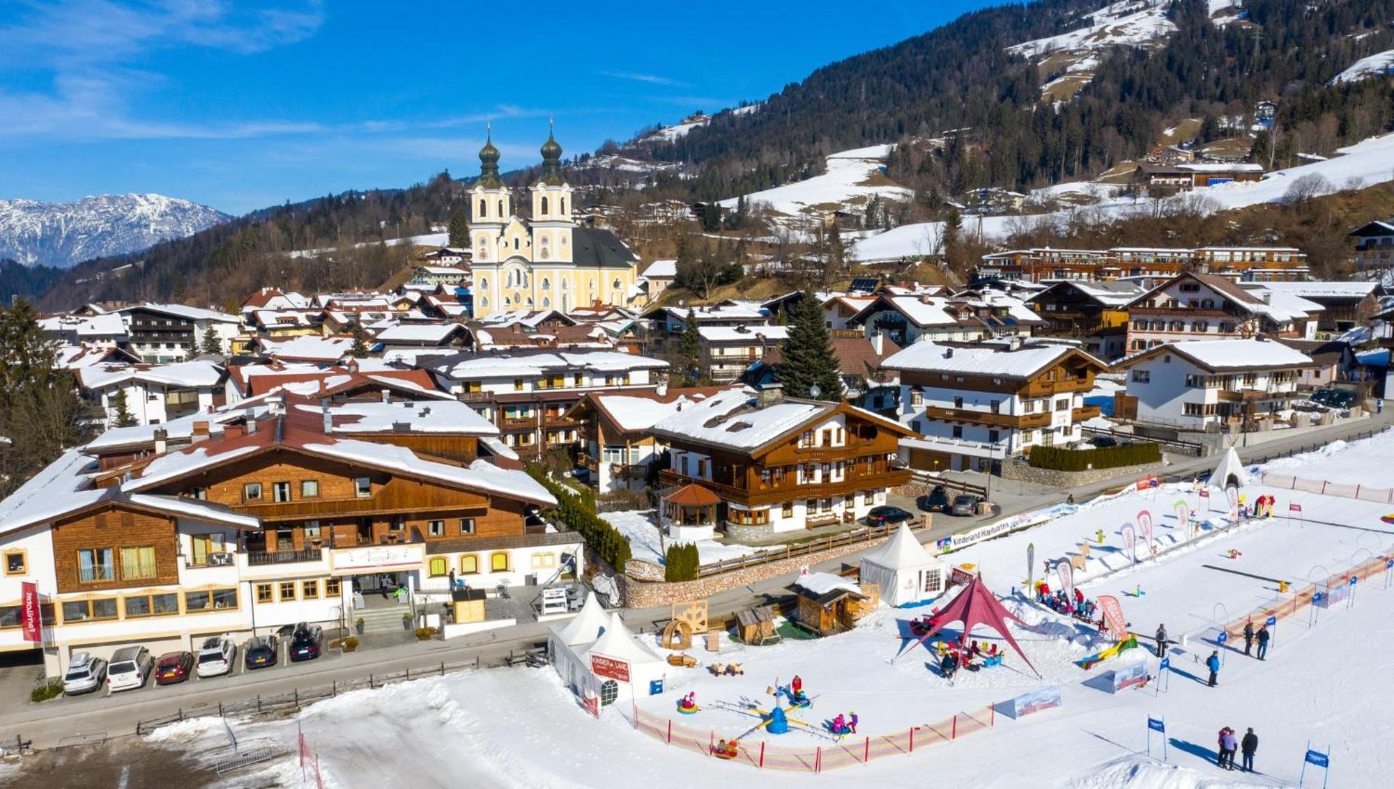 Das Hopfgarten Familotel Tirol Хопфгартен-им-Бриксенталь Экстерьер фото