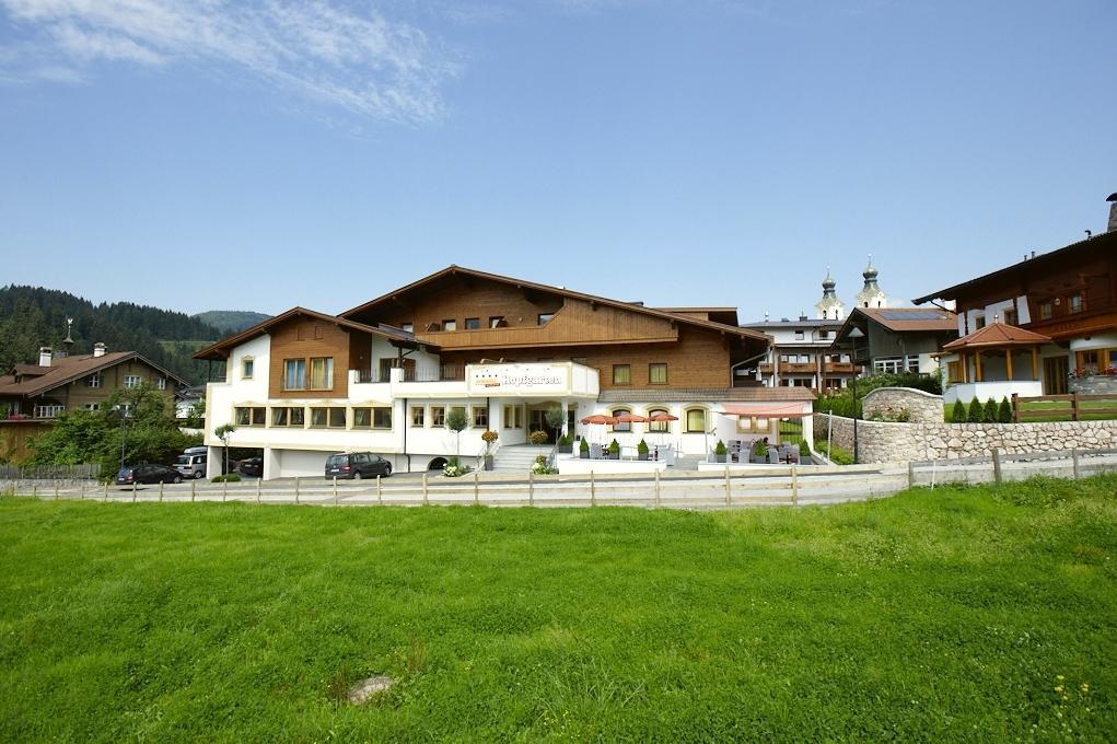 Das Hopfgarten Familotel Tirol Хопфгартен-им-Бриксенталь Экстерьер фото